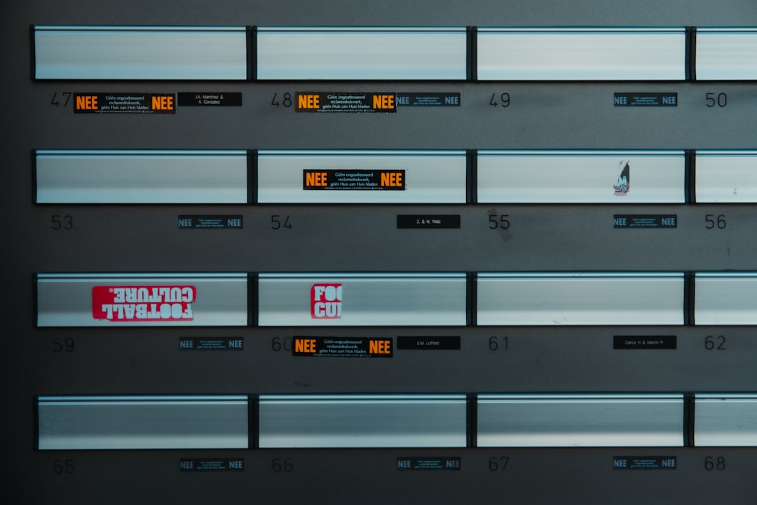 Sunucu loglarını gösteren toplama arayüzü