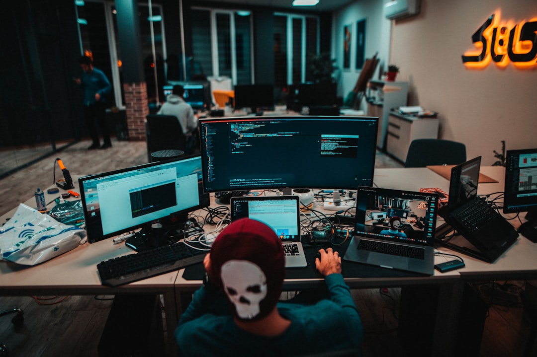 Yapay Zeka Log Anonimleştirme ile KVKK Uyumlu Yönetim